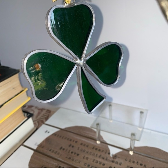 Vintage Shamrock Sun Catcher Stained Glass Window Decor - Picture 4 of 6